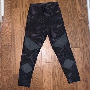 PINK MESH LEGGINGS **NEVER WORE**